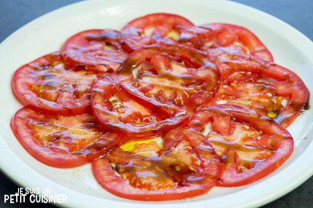 Carpaccio de tomates (vinaigre balsamique)