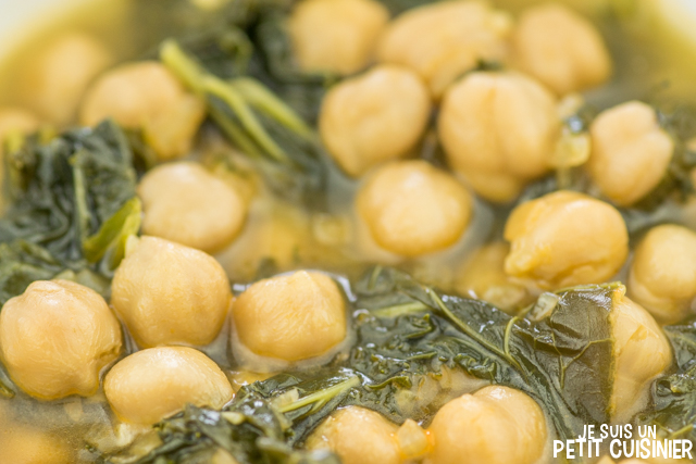 Recette de soupe de pois chiches au chou kale