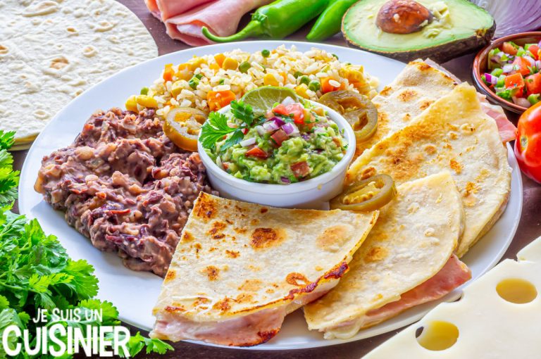 Recette de quesadillas jambon fromage et garnitures mexicaines