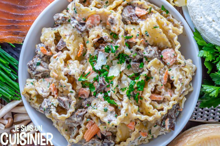Recette de pâtes au saumon fumé et aux champignons
